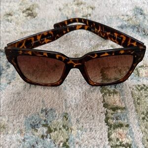 Max Studio Tortoise Shell Sunglasses